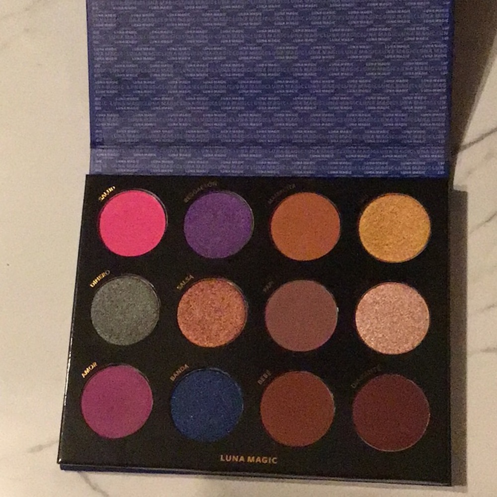 Luna Magic Uno palette. Brand new